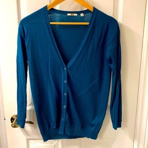 Uniqlo 100% Wool Cardigan (Size S)